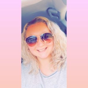 Meet your Posher, Bonnie